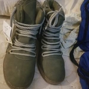 Women's boots